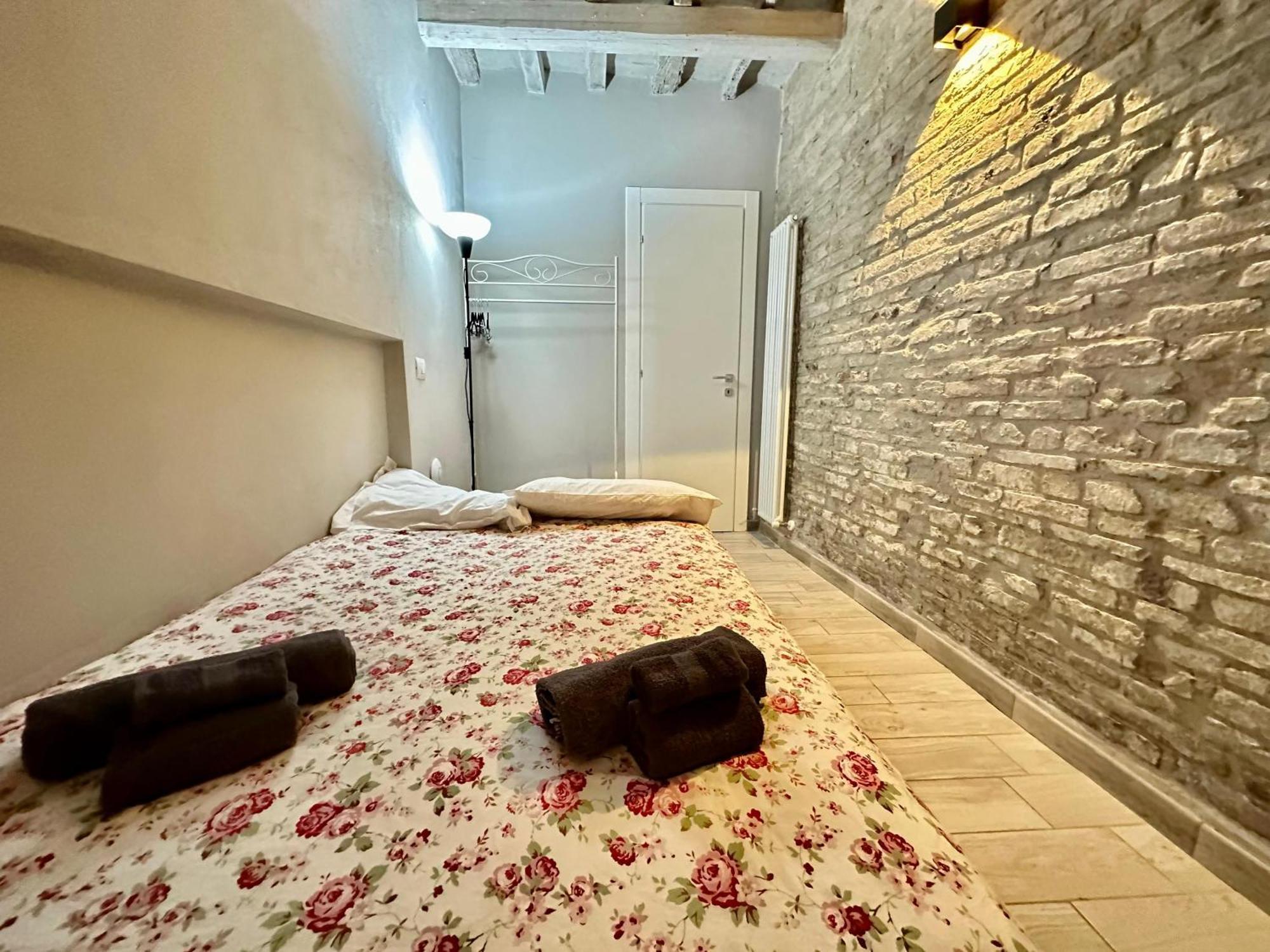 " In Centro Da Marghe" By Revenue House Appartement Parma Buitenkant foto